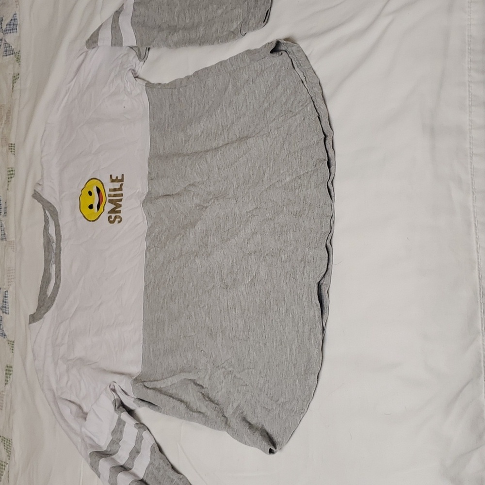 Graphic smile long sleeve size XL